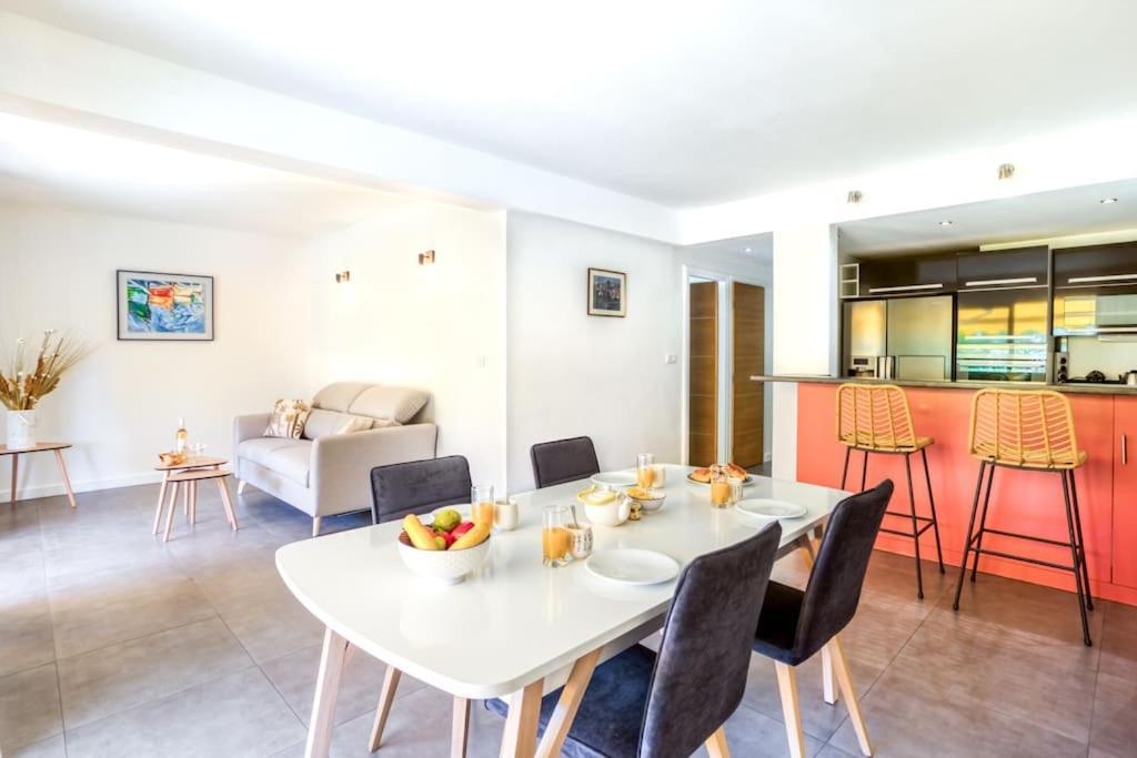 Appartamento C9 - 2 Bdr 10 Min Palais Festivals & Sea - Ac, Parking & Balcony Cannes Esterno foto